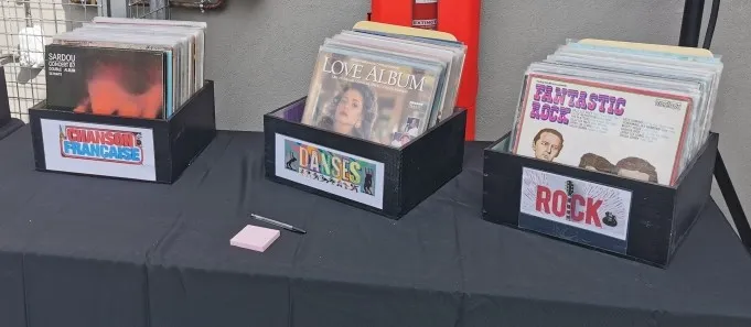 Bar à vinyles 2