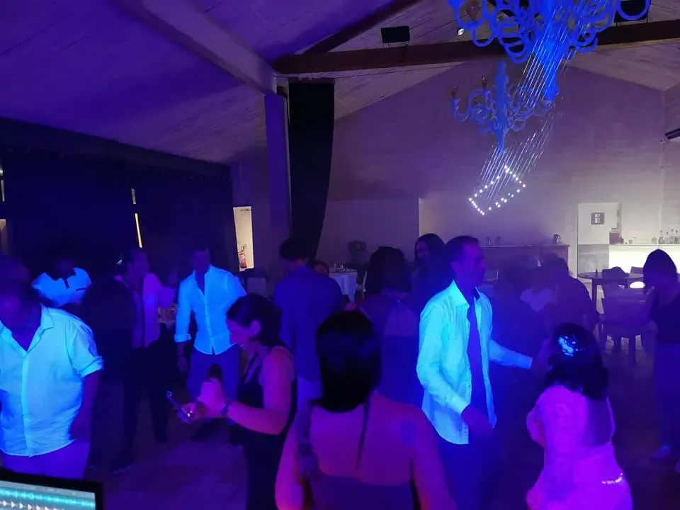 Danseurs près de l'Ariège